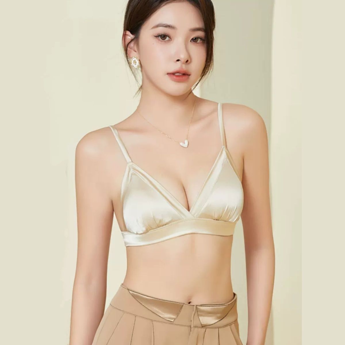 Luxury Real Silk Satin Wireles - Sleep Bra Bralette ulasan dan harga