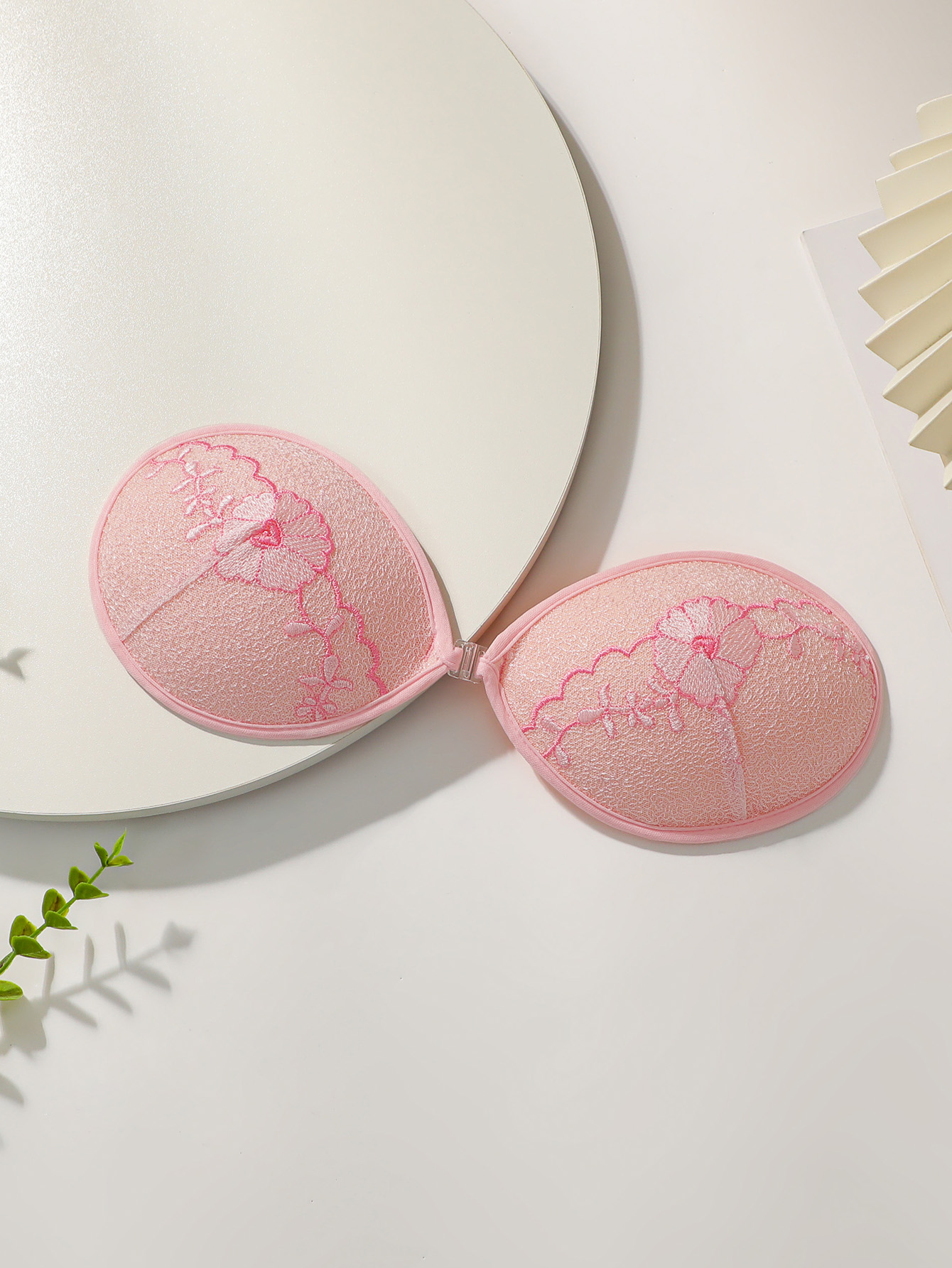 Women's chest patches gather,  - Push Up Bra Silicone ulasan dan harga